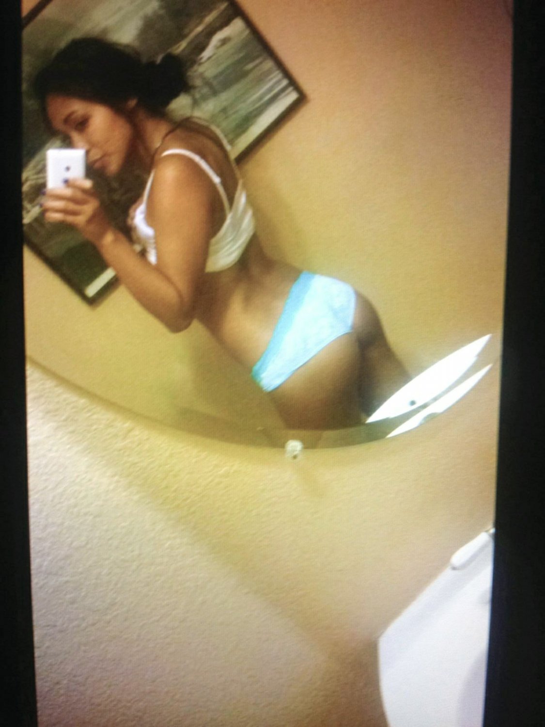 Taylor Sanchez #WXurWXhE
